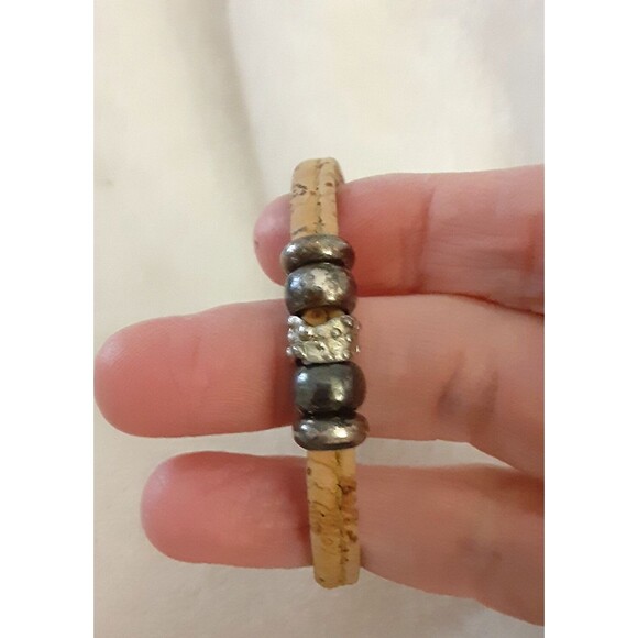 7" pewter tone beaded leather? bracelet rustic magnetic closure - Picture 1 of 3